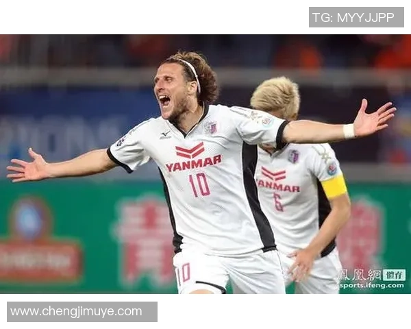 足球明星副弗兰的传奇人生与绿茵场上的辉煌成就解析 足球明星副弗兰的传奇人生与绿茵场上的辉煌成就解析